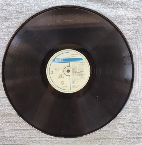 LP disco de vinil Cazuza Ideologia sem capa toca disco radiola vitrola som antigo 3x1 