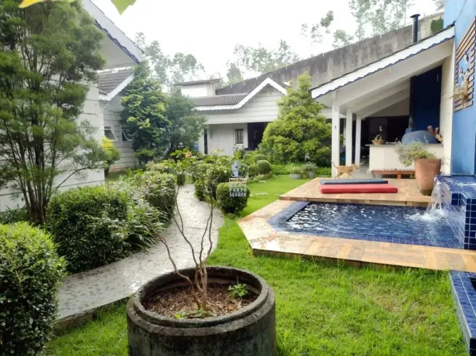 Casa de condomínio a venda em Guarulhos