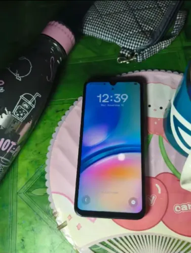 A05s 5G 128 gb vai com capinha e carregador, sem defeitos nenhum saindo no valor de 450