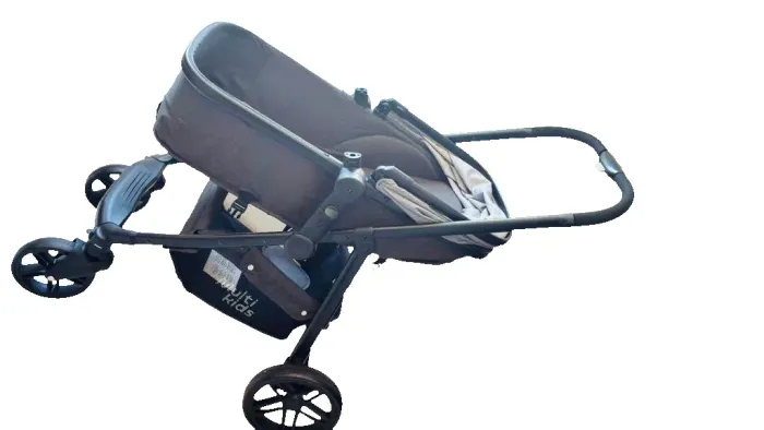 Carinho de bebê Moisés multi kids 
