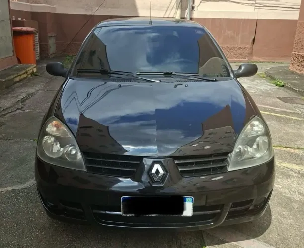 Renault Clio Hi-flex 1.0 16V 5P 2011