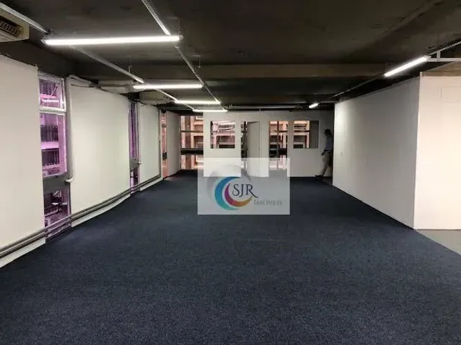 ANDAR INTEIRO A 100 METROS DA AVENIDA PAULISTA! Seu conjunto comercial entre a Rua Augusta