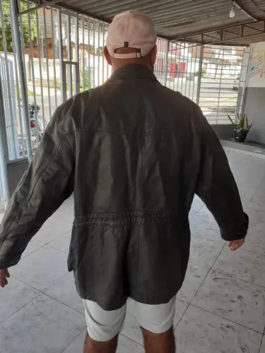 Jaqueta de couro