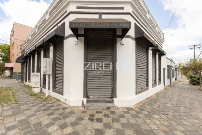 DUAS CASAS COMERCIAIS À VENDA NO BAIRRO MERCÊS