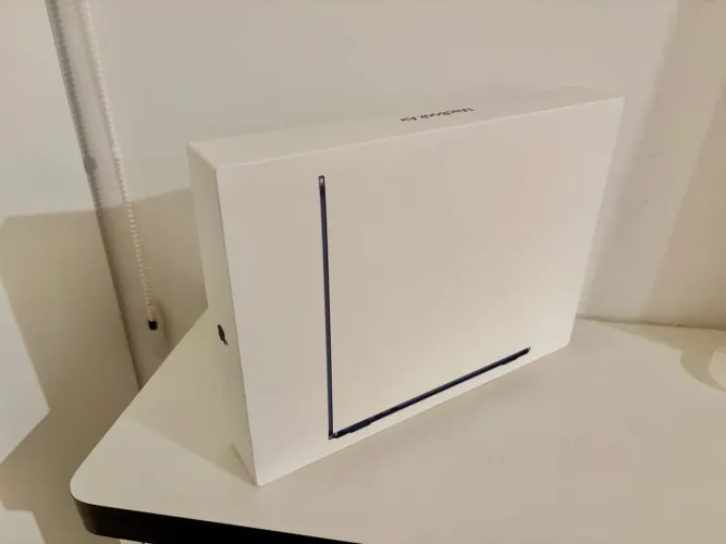 MacBook Air M5 - Lacrado