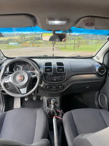 Fiat Grand Siena Attrac. 1.4 EVO F.flex 8V 2015
