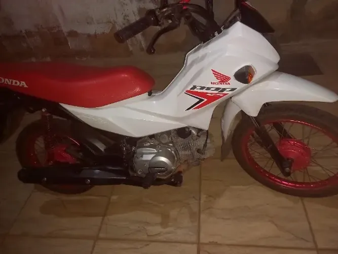 VENDO POP110ES ZERA 11mil