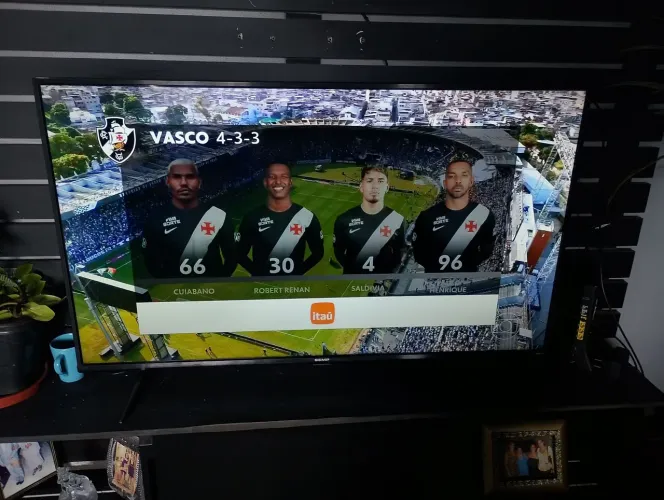 TV Semp Toshiba smart de 50"
