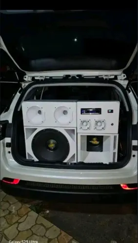 SOM AUTOMOTIVO TIPO PAREDÃO ACEITO PROPOSTAS