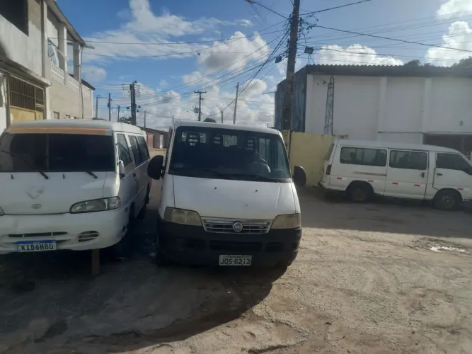 Van disponível para viagens 