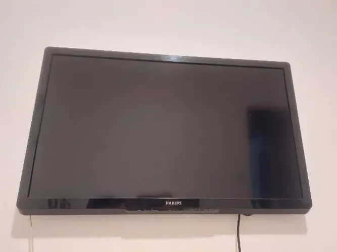 TV Philips LED 32"