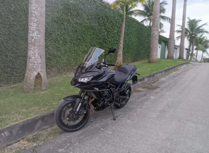 Kawasaki Versys 650 - Ano 2023