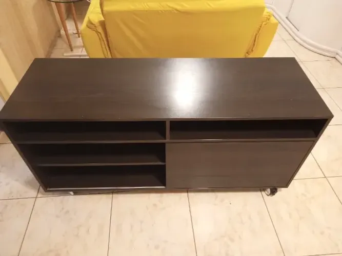 Rack moderno clean tabaco perfeito estado