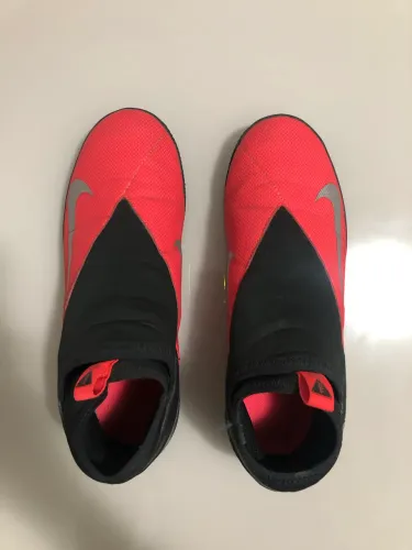 Chuteira Nike futsal 