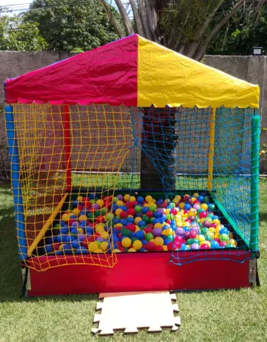 Piscina de bolinhas
