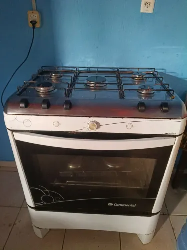 Fogão 5 bocas 500,00