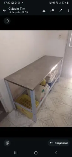 Mesa de cozinha industrial 