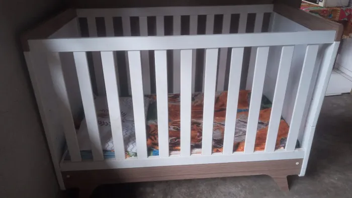 Vende se berço cama. Novo * zap 