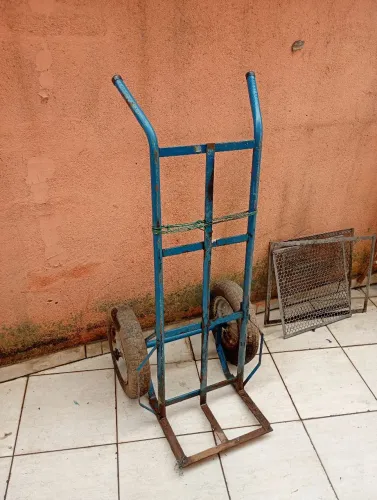Carrinho de transporte
