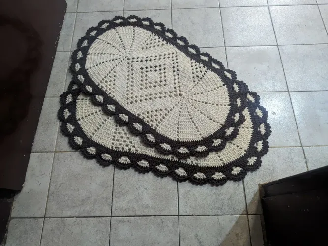 Conjunto passadeira+ 2 tapetes