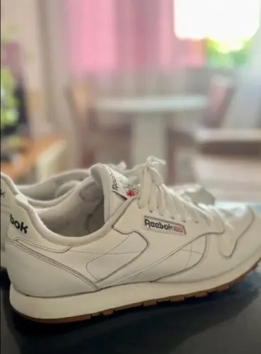 Reebok clássico original usado poucas vezes 