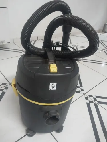 Aspirador de po e líquidos karcher