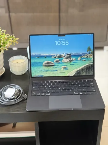 MacBook Air M2 Ainda Com Garantia 256/16GB RAM