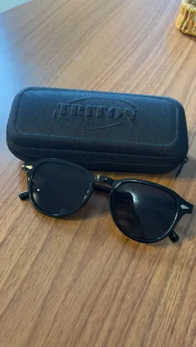 VENDO OCULOS TRITON PRETO