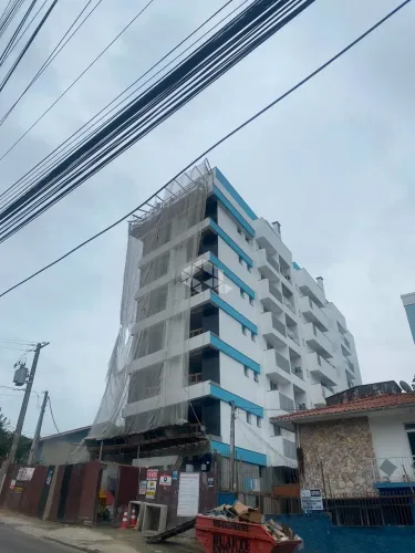 Apartamento Residencial Portal da Carvoeira de 2 quartos no bairro Carvoeira, Florianópoli