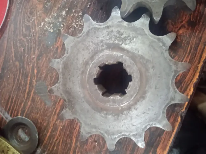 Engrenagens caixa auxiliar tobatta kndr 