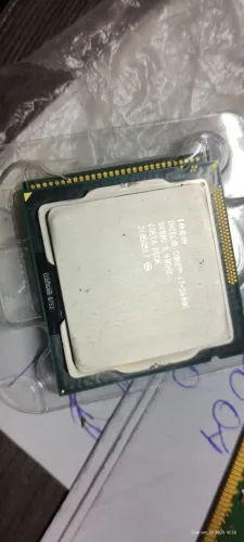 Intel Core i7 2600K