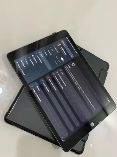 TROCO ipad 9° e Iphone 11 por IPHONE A PARTIR 13 pro max