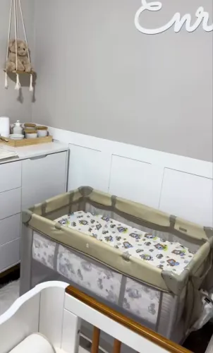 Berço chiqueiro com colchão