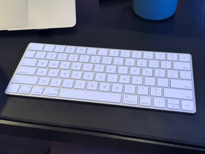 Teclado Apple magic com caixa