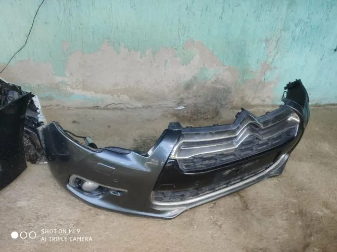 Parachoque dianteiro Citroen DS4 13 completo