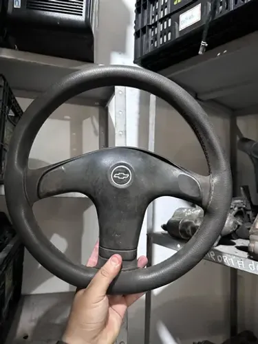 Volante corça Classic com tampa usado