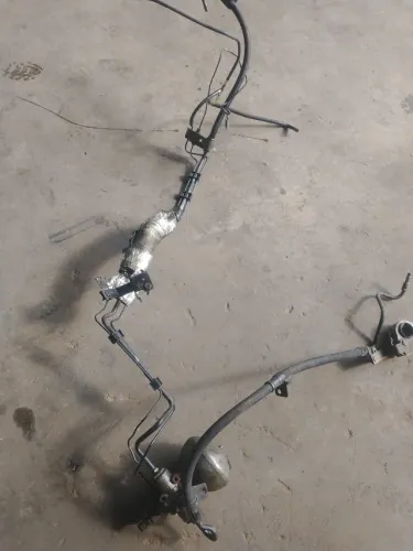 Cilindro hidráulico suspensão central Citroen c5 2005