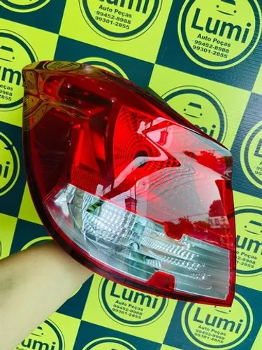 Lanterna traseira Onix 2013 a 2019 Original - NOVA!!