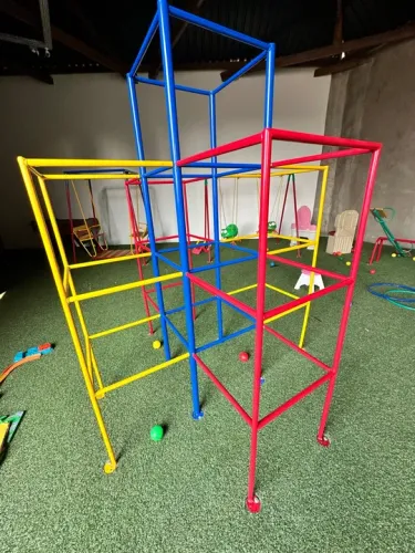 Brinquedos playground e parquinhos