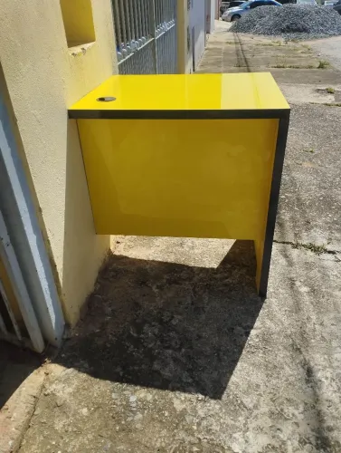 Mesa / balcão 