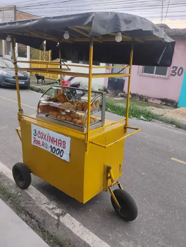 Carrinho de lanches para venda de coxinha
