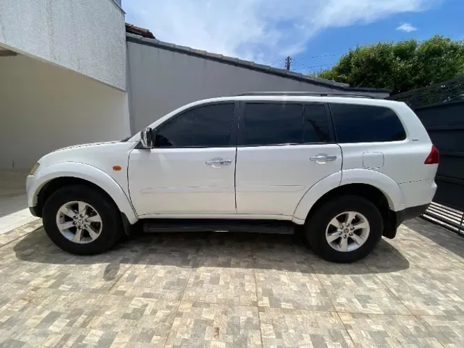 Mitsubishi Pajero Dakar 3.2 4X4 T.i. Dies. 5P Mec. 2012