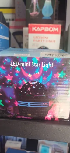 Projetor LED Mini Star Light - Efeito Galáxia