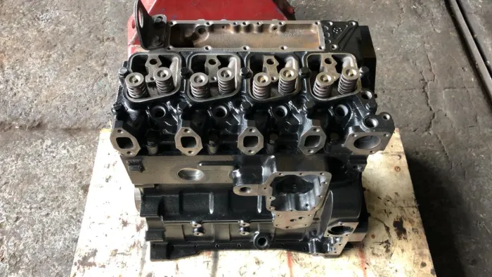 Motor Cummins B4.5