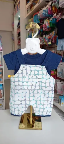 Conjunto jardineira baby, modelos diversos