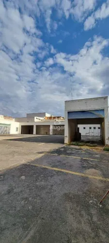 Comercial para alugar, Centro - Montes Claros/MG - R$ 35.000,00 - Alugar Imóveis