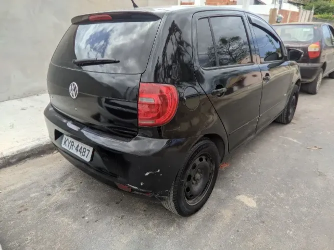 Volkswagen Fox 1.0 MI Total Flex 8V 5P 2011