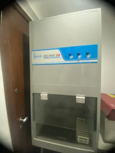 Cabine de Segurança Biológica VECO Bio Seg 06 - Excelente Estado