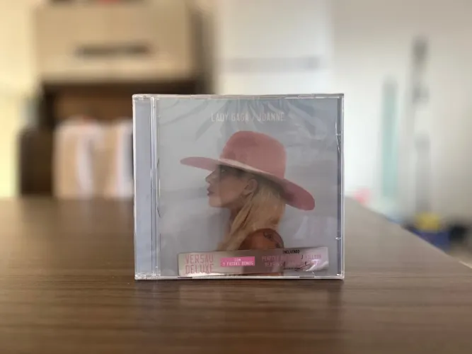 CD Lady Gaga - Joanne (Deluxe) LACRADO