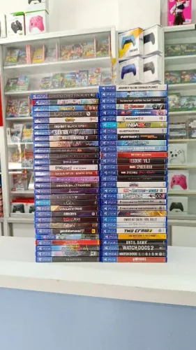 Top jogos disponíveis de Playstation 4, usados em bom estado